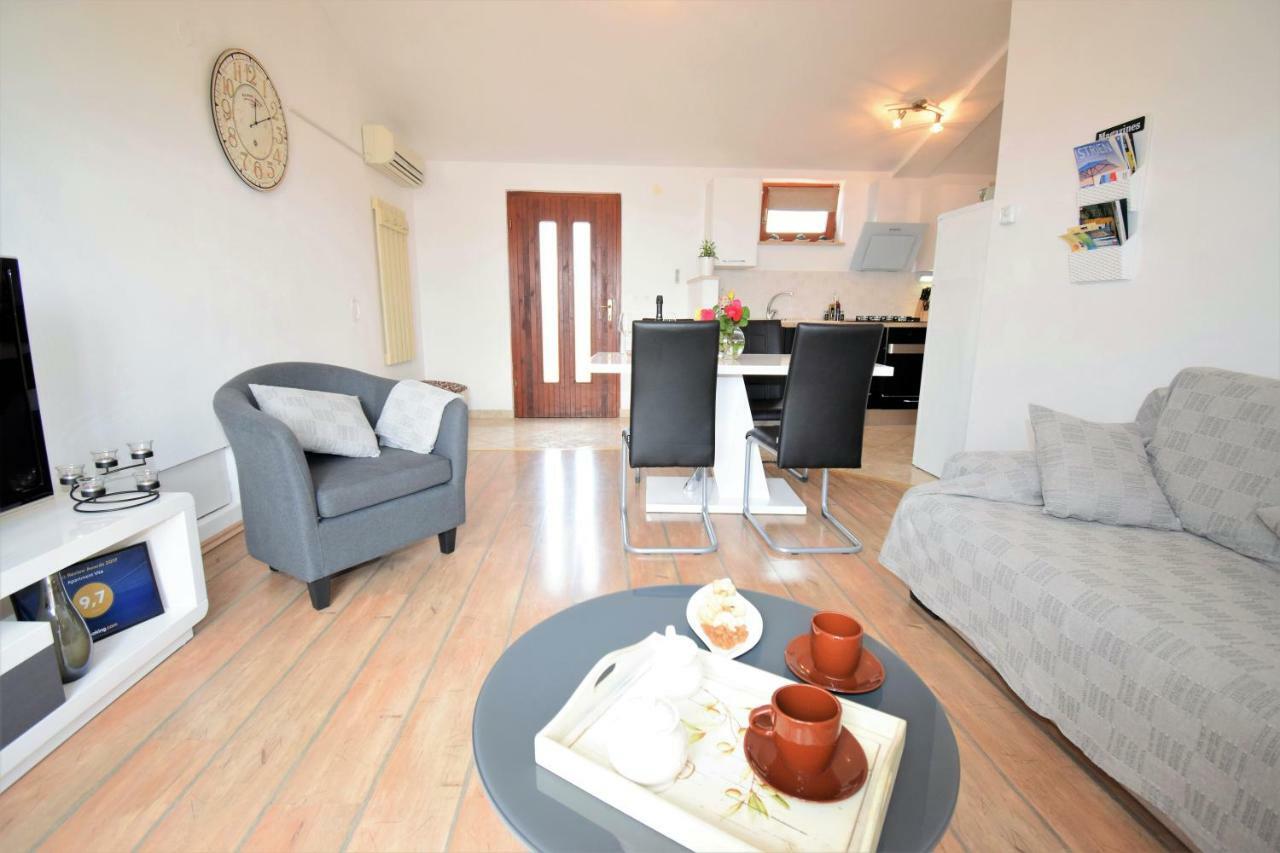 Apartment Vita Vodnjan Exterior photo